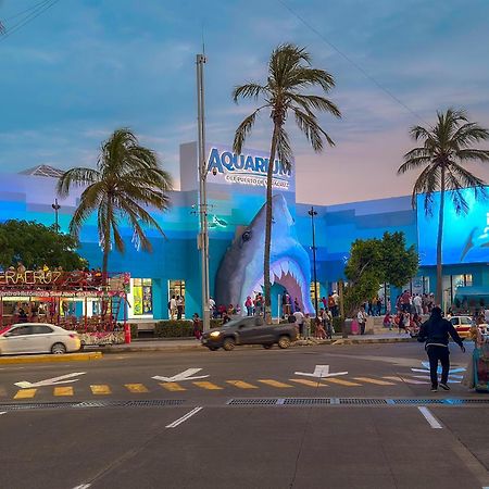 Suites Brisa Marina - Atras De Playa Regatas Y El Malecon, 6 Calles Del Acuario Веракрус Екстер'єр фото